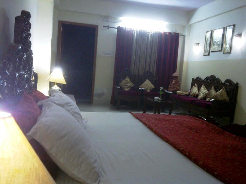 Aravali Clarks Inn Alwar Chambre photo