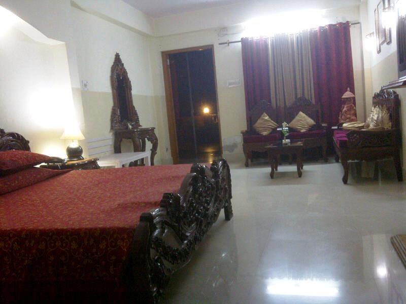 Aravali Clarks Inn Alwar Extérieur photo