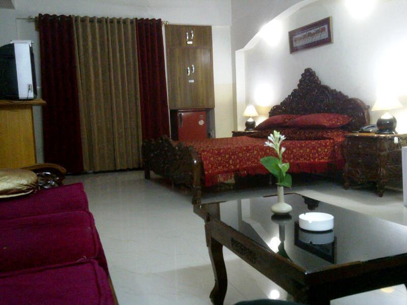 Aravali Clarks Inn Alwar Extérieur photo